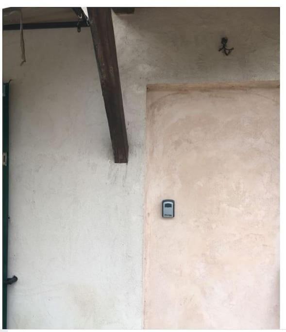 Appart Dans Maison 2 Km De La Plage Villeneuve-Loubet Bagian luar foto