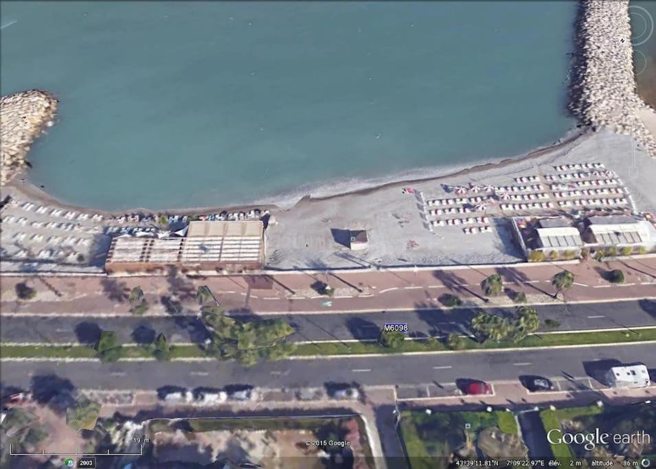 Appart Dans Maison 2 Km De La Plage Villeneuve-Loubet Bagian luar foto